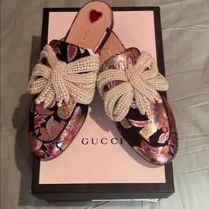 Brand New Gucci Mules Slides